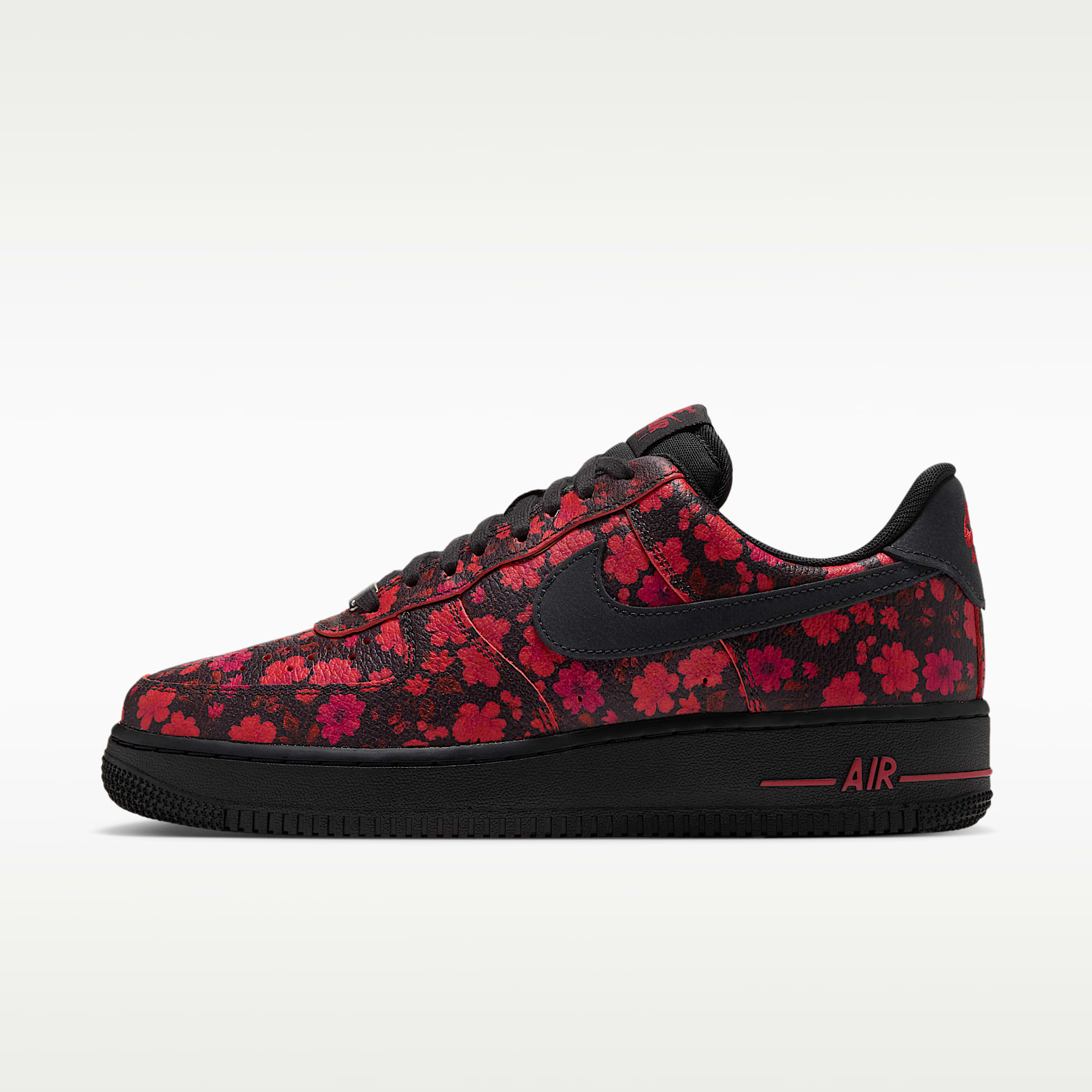 Reviews: Nike Air Force 1 '07 
